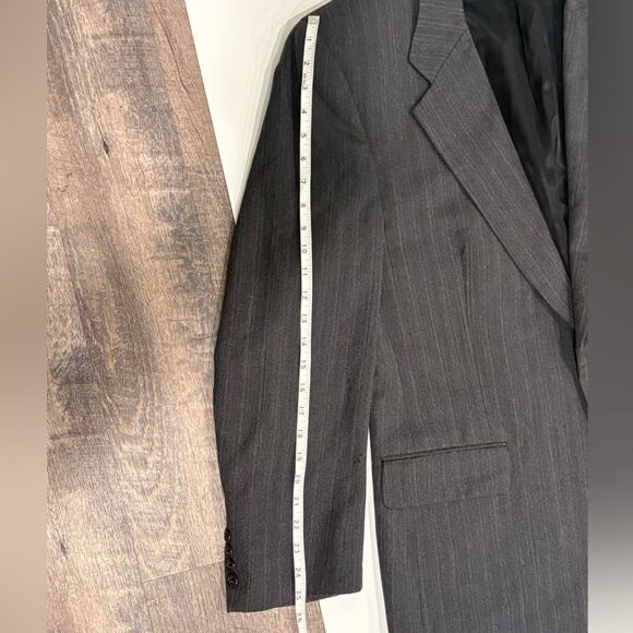 Burberry 2-Button Pinstripe Wool Blazer - Picture 7 of 10